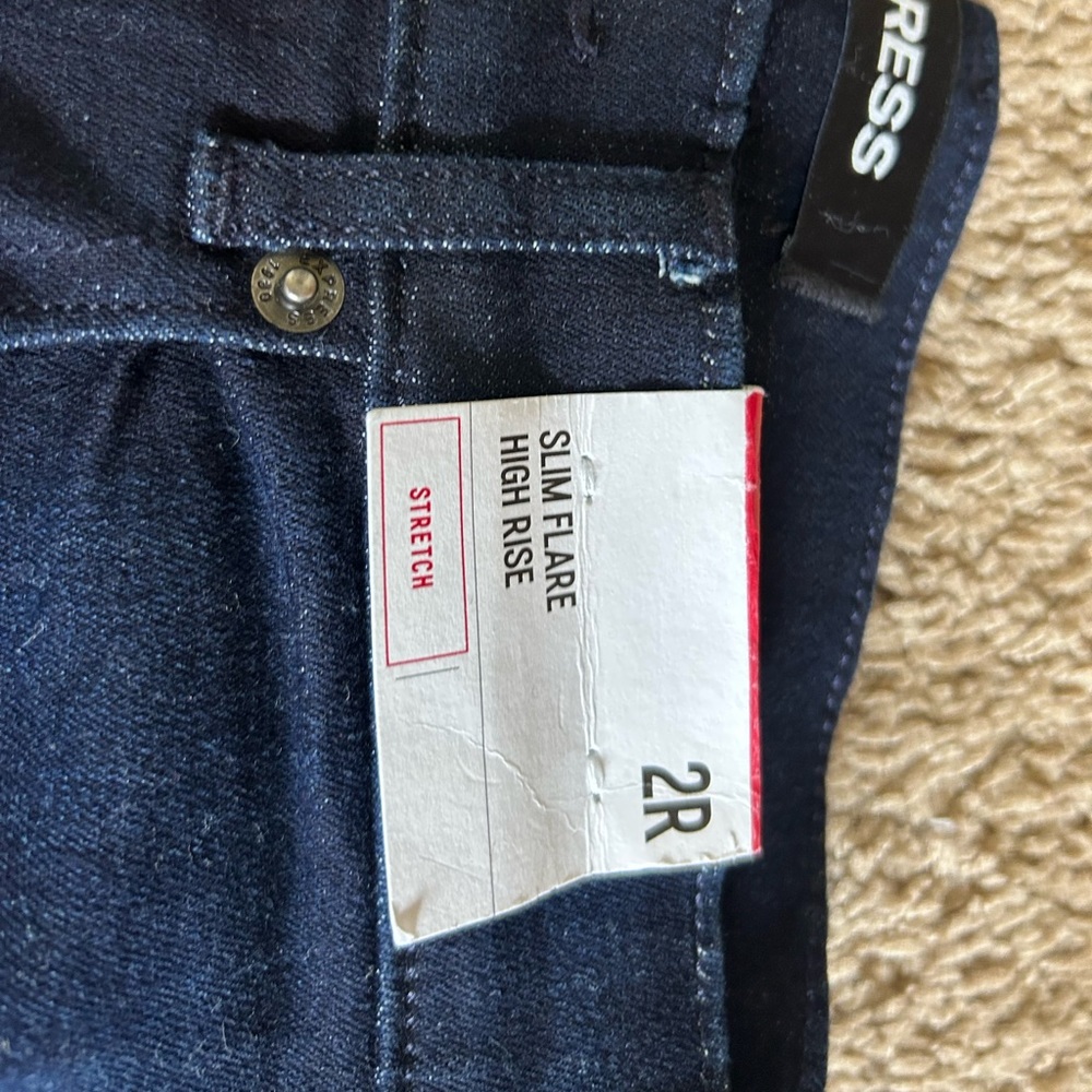 Express Jeans High Rise - Picture 2 of 3